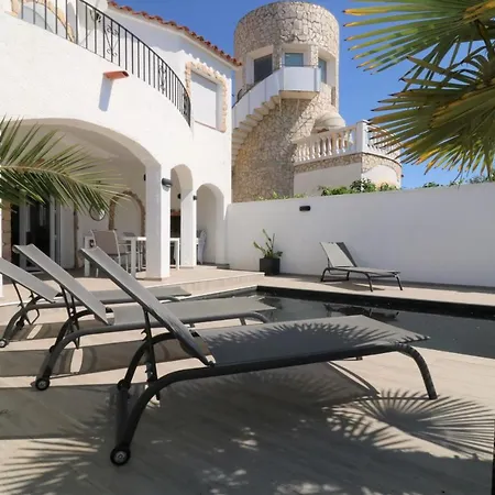 Holiday home Valira 20d - Belle Avec Piscine Et Amarre