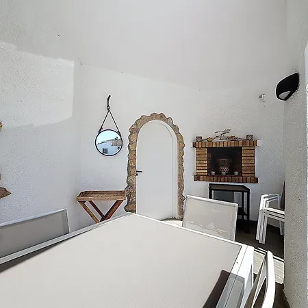 Tatil Evi Valira 20d - Belle Avec Piscine Et Amarre Empuriabrava